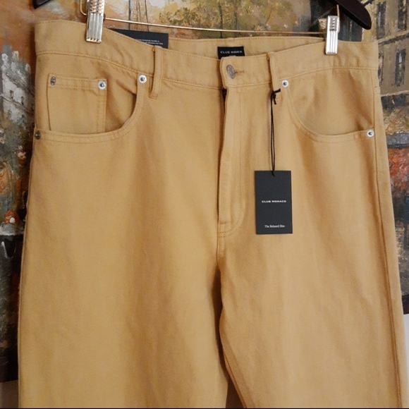 Club Monaco The Relaxed Slim High Waist Jeans in Light Yellow - Picture 4 of 10